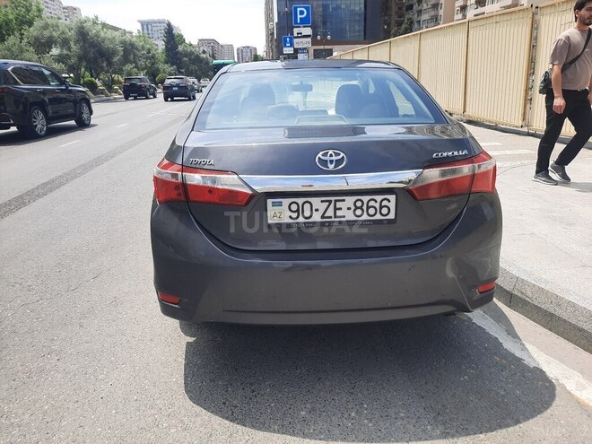 Toyota Corolla 2015, 215,400 km - 1.6 l - Bakı