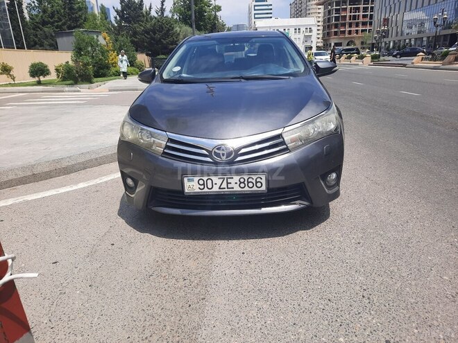 Toyota Corolla 2015, 215,400 km - 1.6 l - Bakı