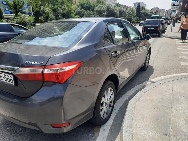 Toyota Corolla 2015, 215,400 km - 1.6 l - Bakı