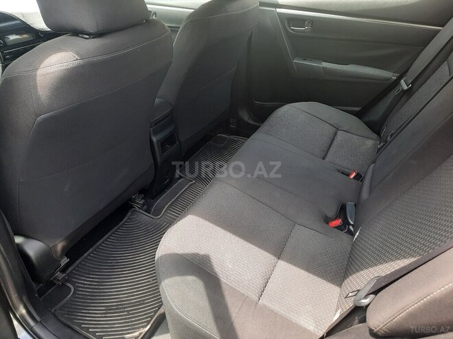 Toyota Corolla 2015, 215,400 km - 1.6 l - Bakı