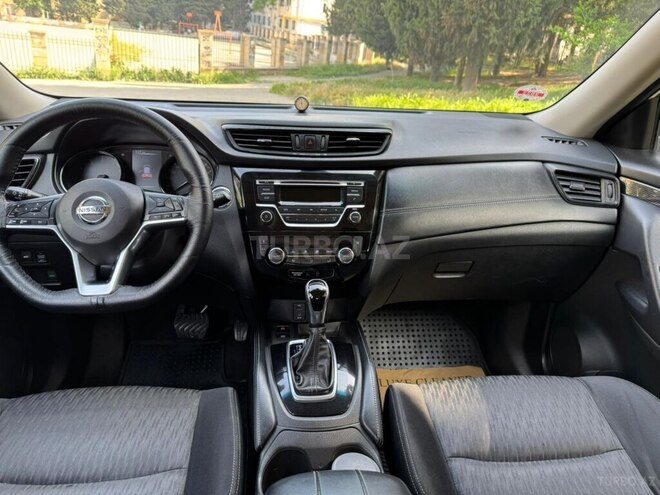 Nissan X-Trail 2017, 177,000 km - 2.0 l - Bakı