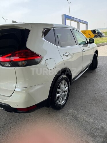 Nissan X-Trail 2017, 177,000 km - 2.0 l - Bakı