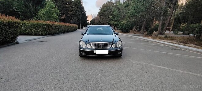 Mercedes E 270 2003, 535,000 km - 2.7 l - Bakı