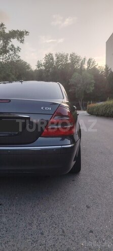 Mercedes E 270 2003, 535,000 km - 2.7 l - Bakı