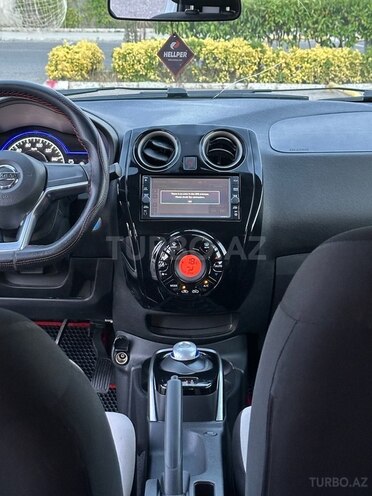 Nissan Note-7