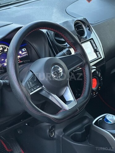 Nissan Note-8