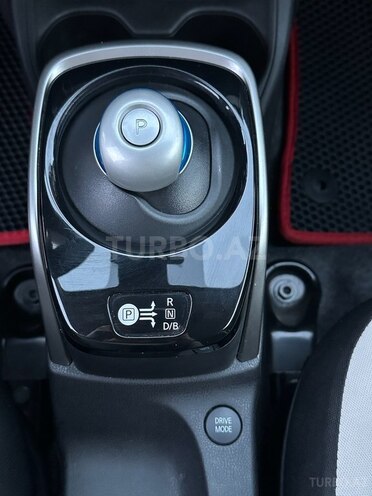 Nissan Note-10