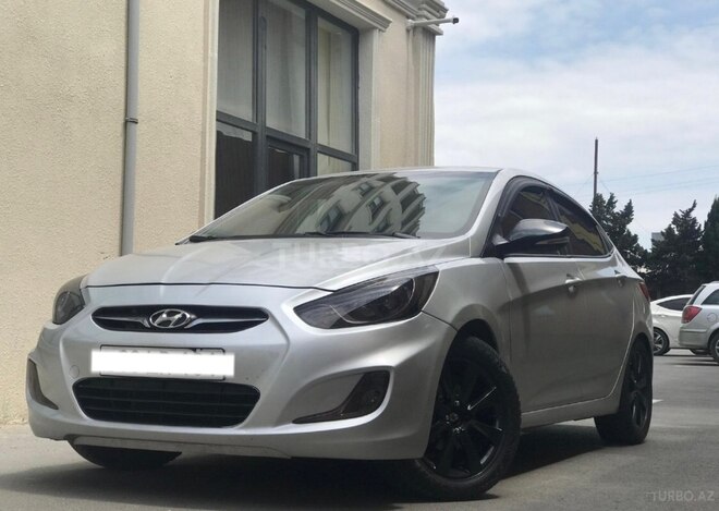 Hyundai Accent 2011, 325,000 km - 1.6 l - Bakı
