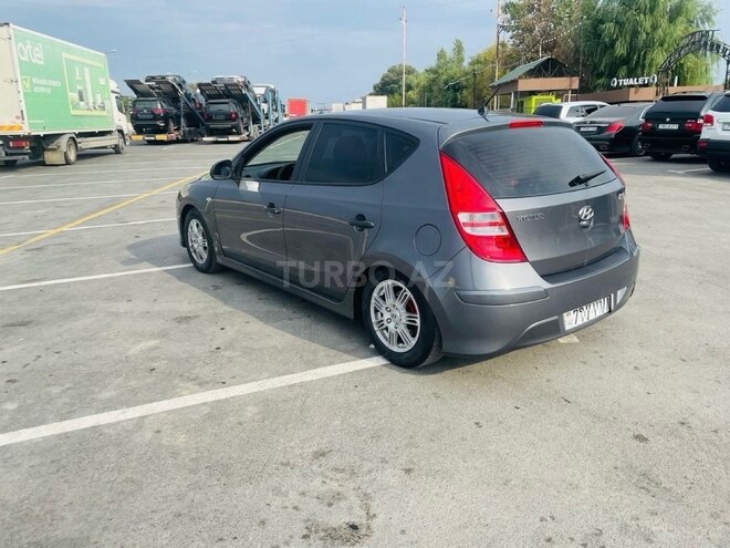 Hyundai i30 2010, 244,000 km - 1.4 l - Bakı