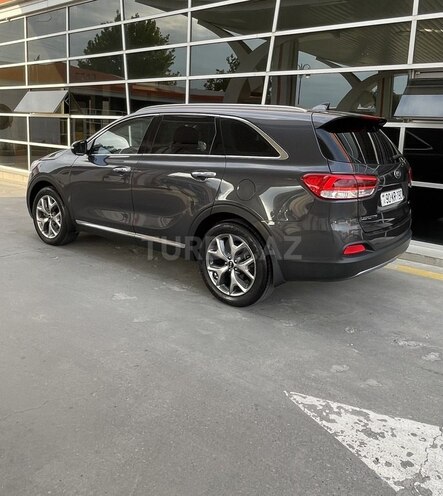 Kia Sorento-3