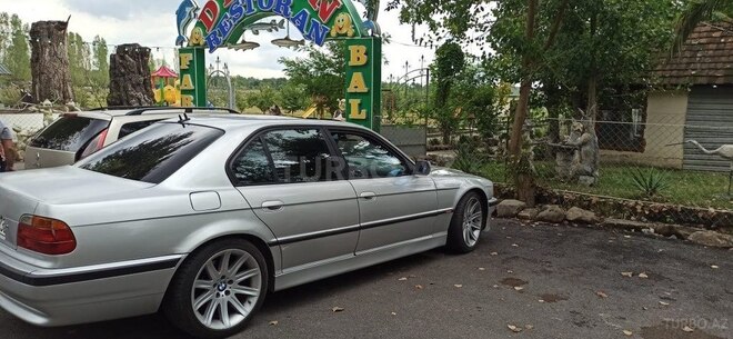 BMW 740 2000, 300,000 km - 4.4 l - Bakı