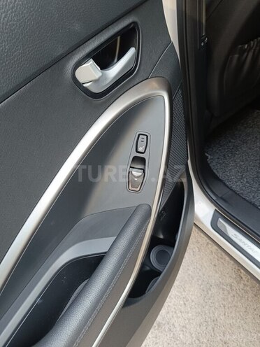 Hyundai Santa Fe 2016, 155,880 km - 2.0 л - Bakı