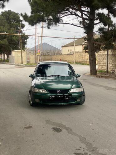 Opel Vectra 1996, 312,000 km - 1.8 l - Bakı
