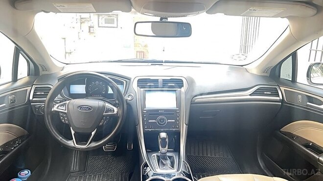 Ford Fusion (North America) 2016, 245,614 km - 2.0 l - Bakı
