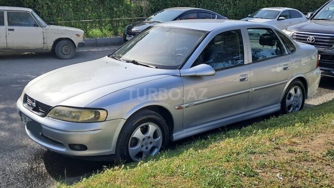 Opel Vectra 1999, 257,312 km - 1.8 l - Bakı