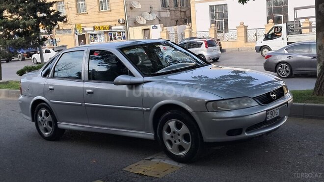 Opel Vectra 1999, 257,312 km - 1.8 l - Bakı