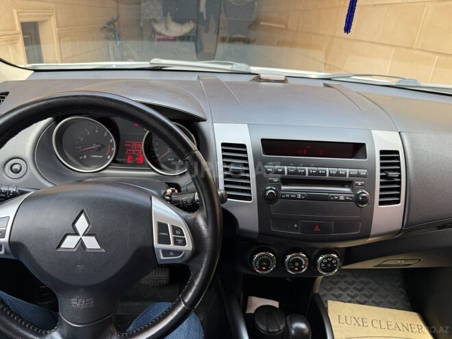 Mitsubishi Outlander 2012, 325,000 km - 2.4 l - Bakı