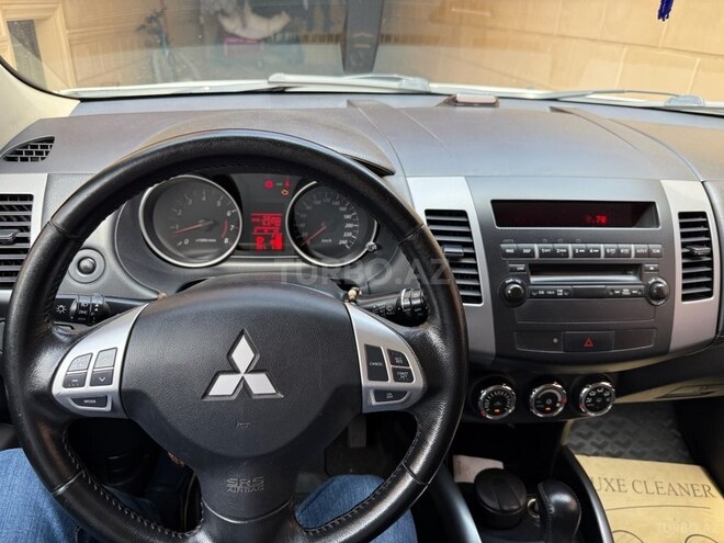 Mitsubishi Outlander 2012, 325,000 km - 2.4 l - Bakı