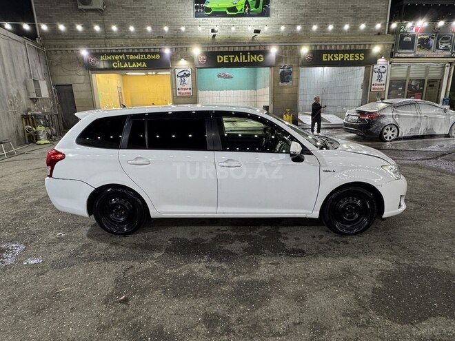 Toyota Corolla Fielder 2015, 105,247 km - 1.5 l - Bakı
