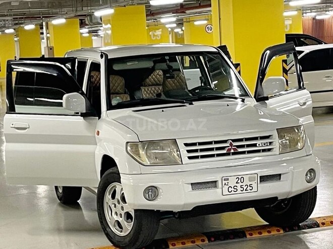 Mitsubishi Pajero io 1999, 180,000 km - 1.8 l - Gəncə