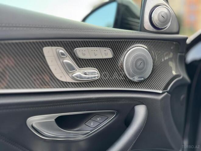 Mercedes  2019, 50,000 km - 3.0 л - Bakı