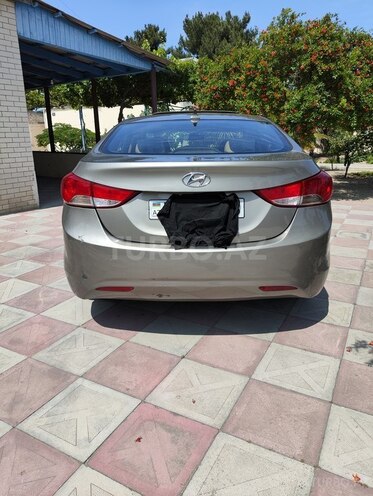Hyundai Elantra 2013, 374,977 km - 1.8 l - Bakı