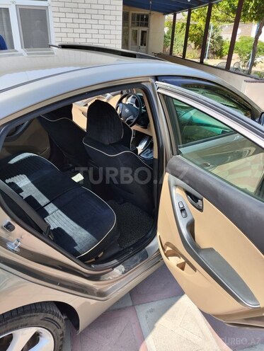 Hyundai Elantra 2013, 374,977 km - 1.8 l - Bakı