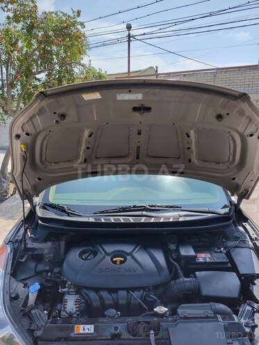 Hyundai Elantra 2013, 374,977 km - 1.8 l - Bakı