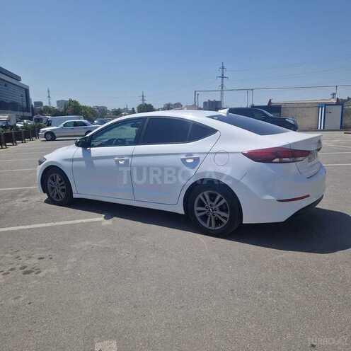 Hyundai Elantra 2018, 192,000 km - 2.0 л - Bakı