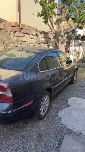 Volkswagen Passat 2003, 424,000 km - 1.6 l - Bakı