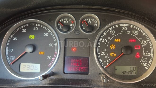 Volkswagen Passat 2003, 424,000 km - 1.6 l - Bakı