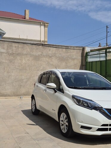 Nissan Note-3