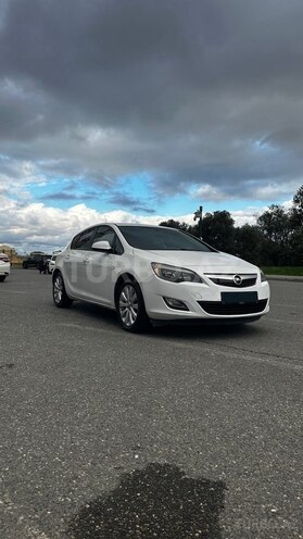 Opel Astra 2011, 216,410 km - 1.3 l - Bakı