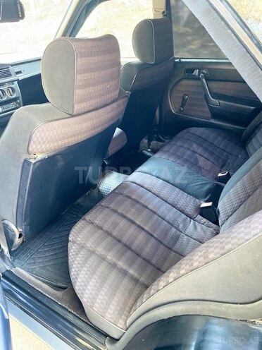 Mercedes 190 1990, 270,550 km - 2.0 л - Bakı