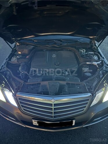 Mercedes E 220 d 2012, 367,000 km - 2.2 l - Bakı
