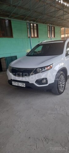 Kia Sorento-1