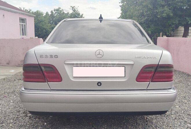 Mercedes E 230 1997, 372,979 km - 2.3 l - Ağstafa