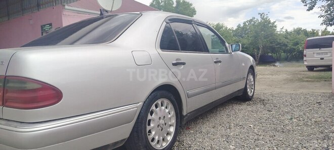 Mercedes E 230 1997, 372,979 km - 2.3 l - Ağstafa