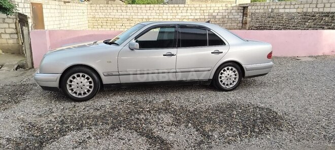 Mercedes E 230 1997, 372,979 km - 2.3 l - Ağstafa