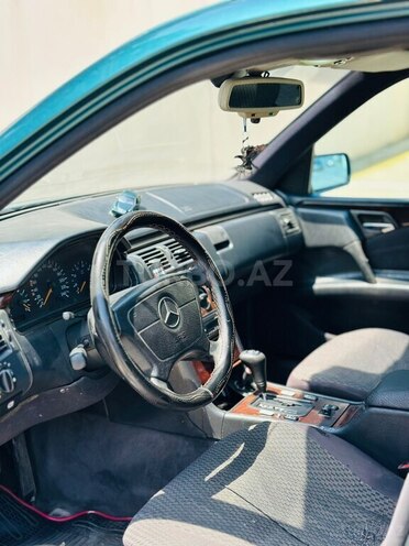 Mercedes E 230 1996, 312,611 km - 2.3 l - Sumqayıt