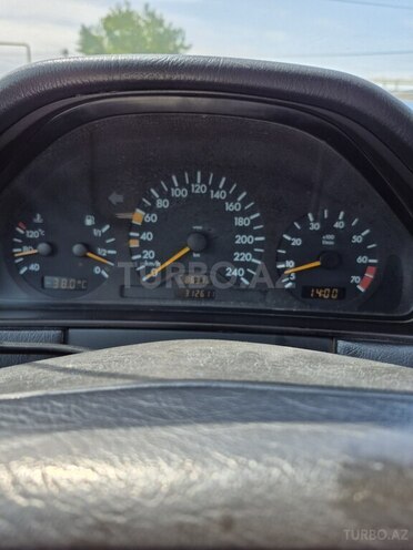 Mercedes E 230 1996, 312,611 km - 2.3 l - Sumqayıt