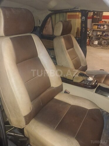 GAZ 24 1979, 253,154 km - 3.9 l - Bakı