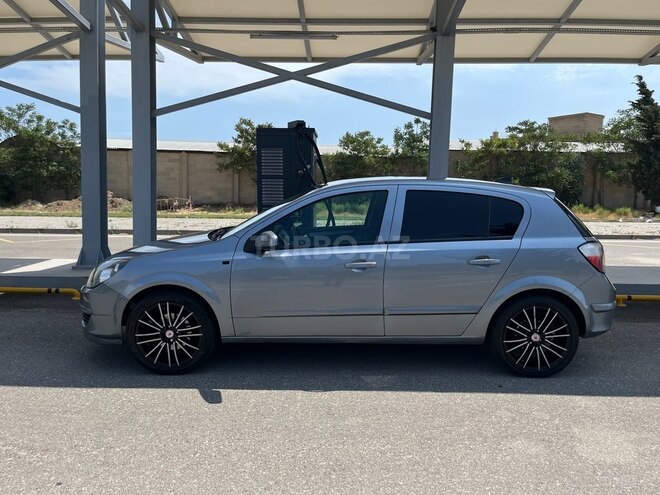 Opel Astra 2006, 232,000 km - 1.4 л - Bakı