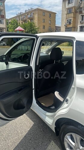 Nissan Note-8