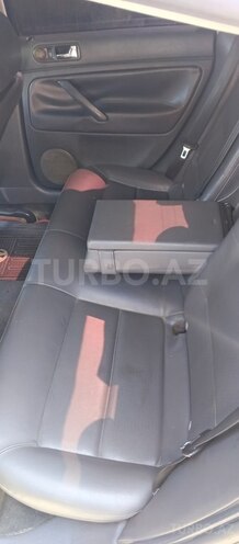 Volkswagen Passat 2004, 196,800 km - 1.8 l - Bakı