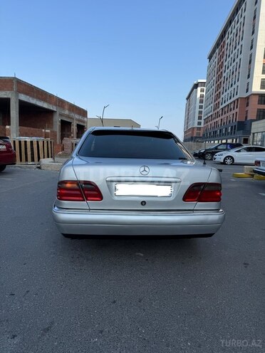Mercedes E 280 1996, 270,000 km - 2.8 l - Sumqayıt