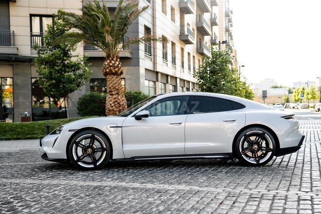 Porsche Taycan 2021, 47,000 km - 0.0 l - Bakı