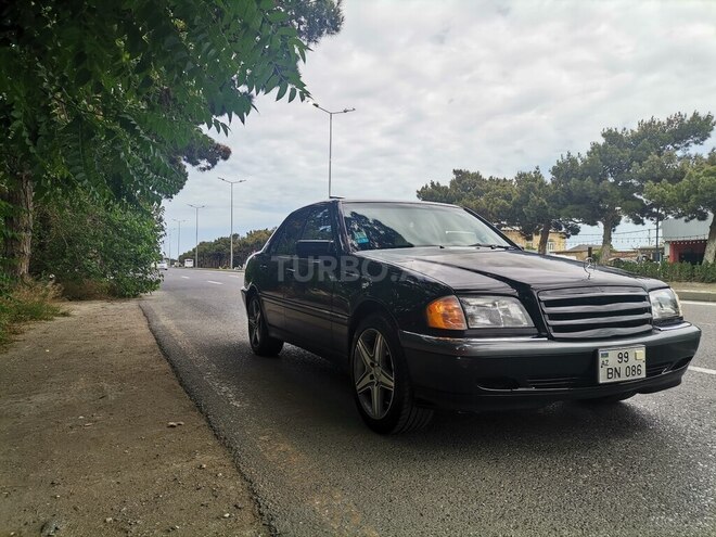 Mercedes C 230 1999, 296,924 km - 2.3 l - Bakı