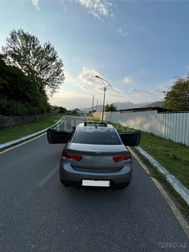 Kia Cerato Koup 2011, 300,000 km - 2.0 l - Bakı