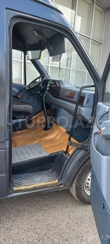Mercedes Sprinter 208 1996, 280,000 km - 2.3 l - Şəmkir